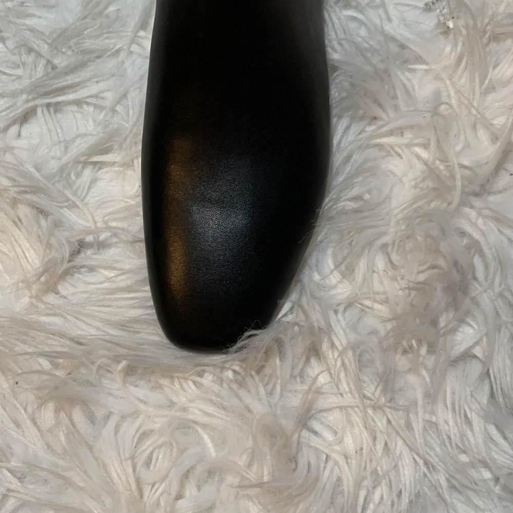 Pour La Victoire Setta Booties in black - Picture 13 of 14